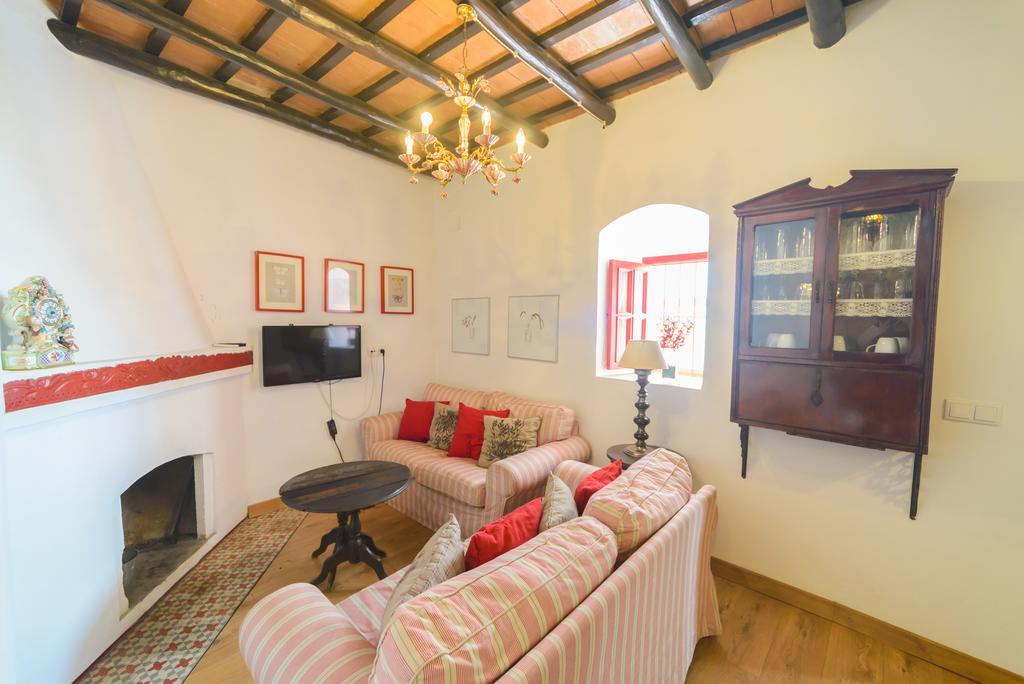 Casa Spa La Agueda Y Robledo Peñaflor Exterior foto